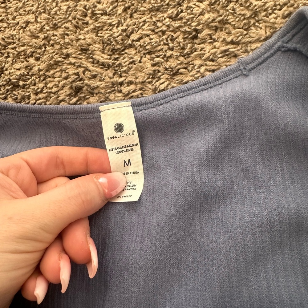 Yogalicious cropped ribbed long sleeve top - Picture 2 of 3